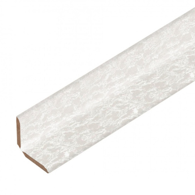 Угол МДФ (САХА) 2,7*55*6мм уценка